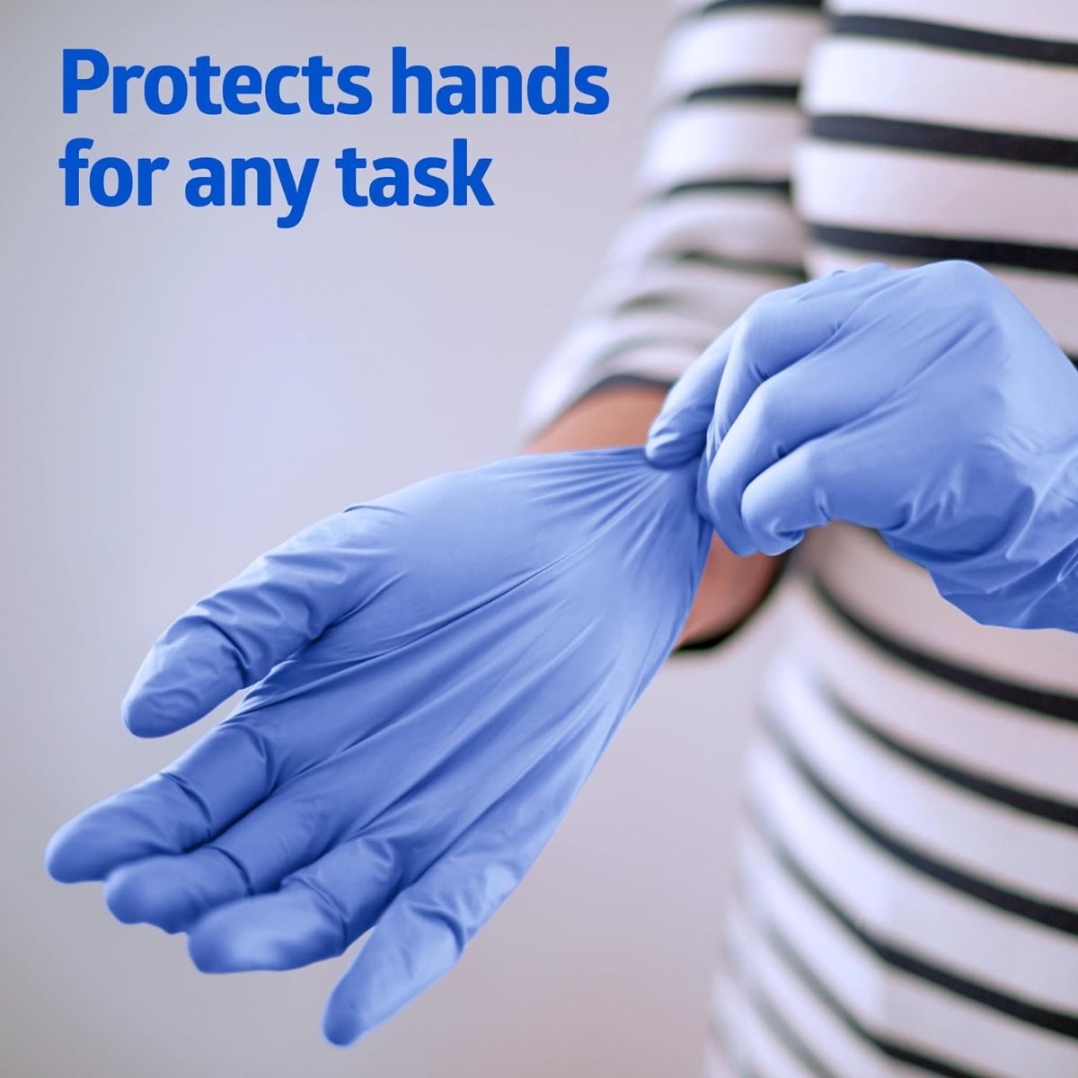 Medline SensiCare Ice Nitrile Exam Gloves M 2500Ct