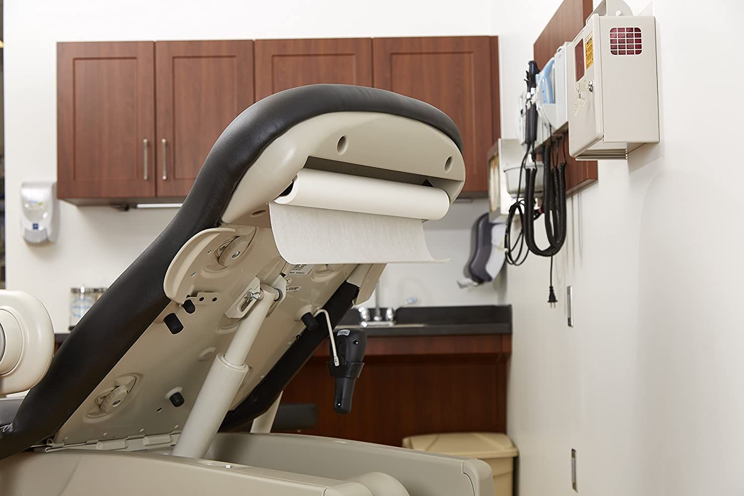 Medline Deluxe Smooth Exam Table Paper 18in x 225ft 12Ct